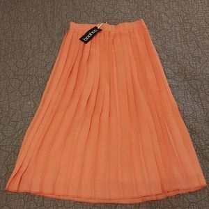 Peach Pleated Mid-length Skirt
